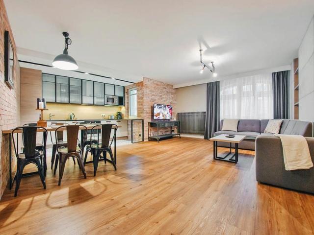 Apartament z dwoma sypialniami, Winieckiego 18/1