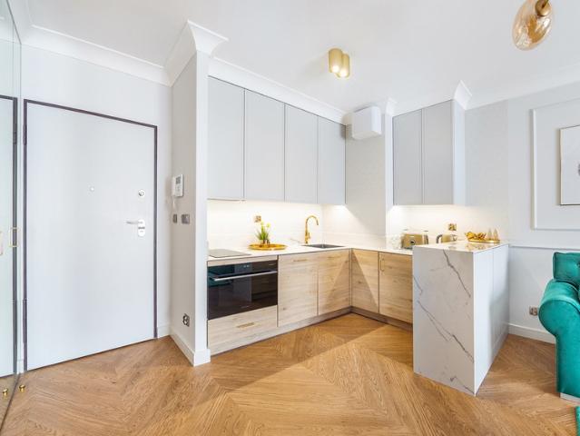 Apartament z jedną sypialnią, Chmielna 73/124