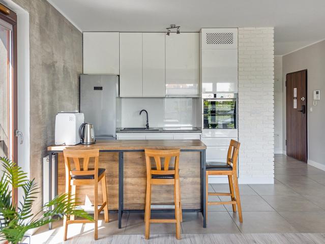 Apartament z jedną sypialnią, Chmielna 73/13