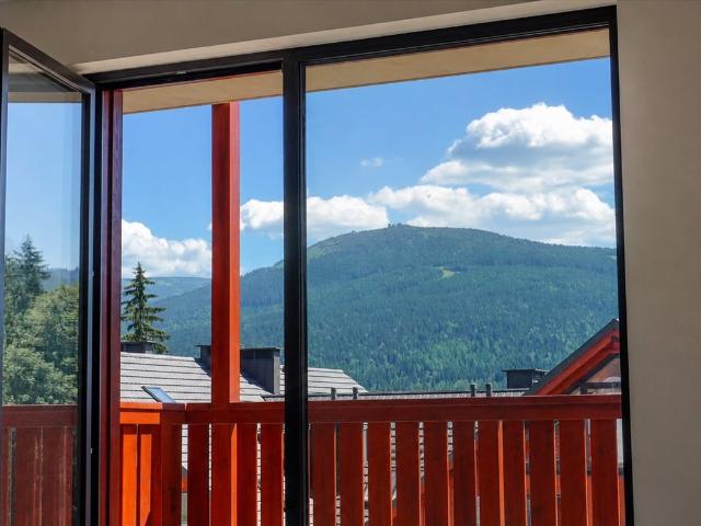 Apartament z panoramicznym widokiem na Karkonosze i balkonem