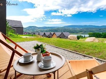 Apartament z panoramicznym widokiem na Karkonosze i tarasem 15 m²