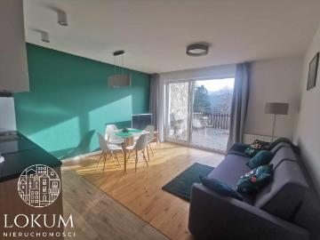 Apartament z tarasem i pięknym widokiem