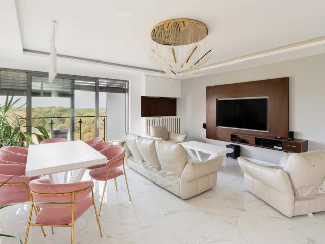 Apartament 126,8 m² w Warta Residence z tarasem