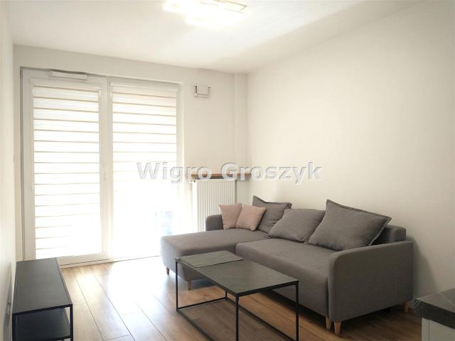 Apartament 2 pokoje, m ce garażowe, metro Warszawa, Praga Północ