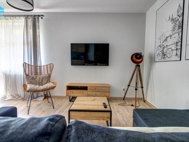Nowoczesny 56 m2 apartament z garażem i balkonem w centrum