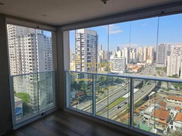 Apartamento 43 m² com Varanda Gourmet Envidraçada, 1 Vaga e Lazer Completo Próximo ao Metrô