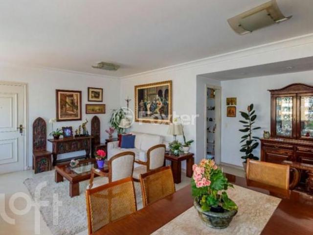 Apartamento, 4 dormitórios, 162 m², em Vila Cordeiro