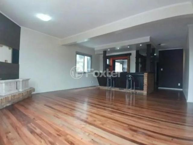 Apartamento, 4 dormitórios, 184.63 m², em Centro