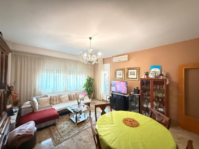 Apartamento 4 dormitorios 104 m2