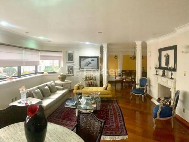 Apartamento, 4 dormitórios, 277 m², em Campo Belo