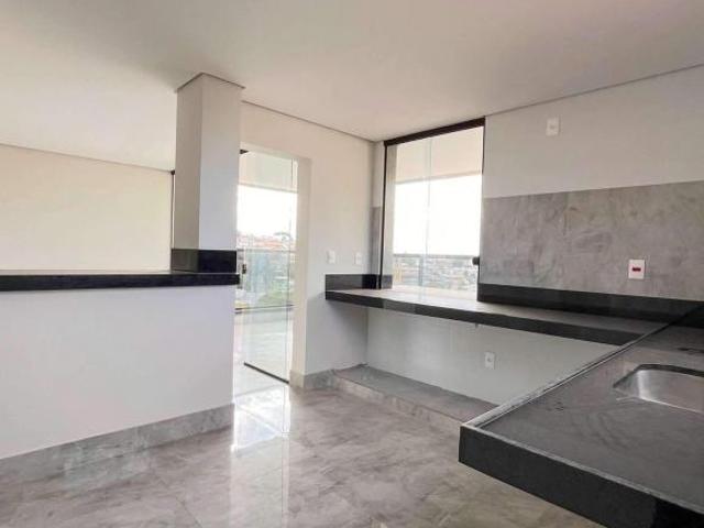 Apartamento, 4 quartos, 2 suites, 4 vagas