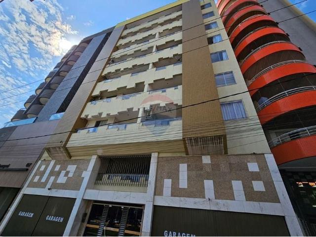 Apartamento 4 quartos com varanda panorâmica e 2 vagas no centro de Muriaé