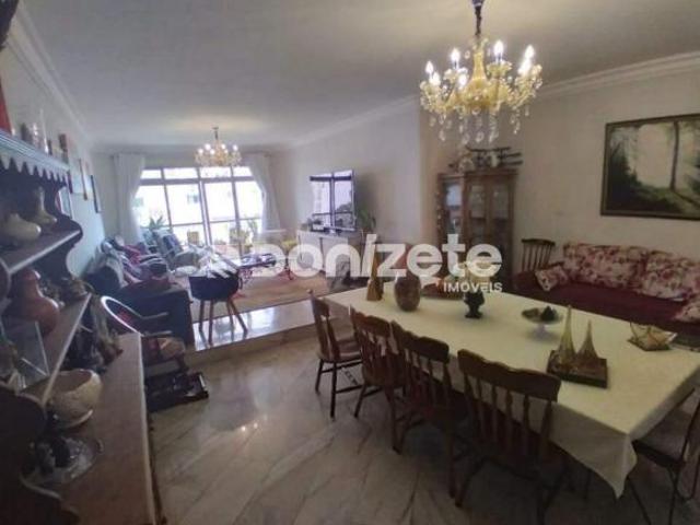 Apartamento 4 Quartos com 2 Vagas no Centro de Santo André — Aceita Permuta