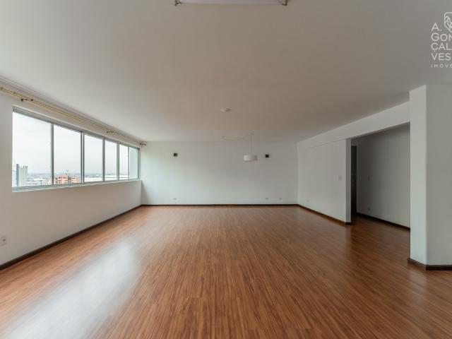 Apartamento 4 Quartos Água Verde 204m²