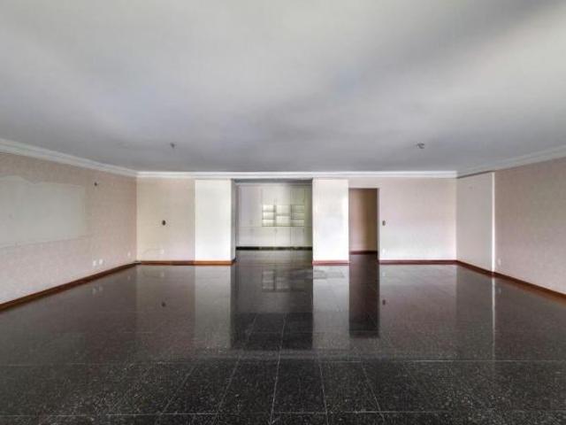 APARTAMENTO 4 QUARTOS NA SQS 207 | ASA SUL