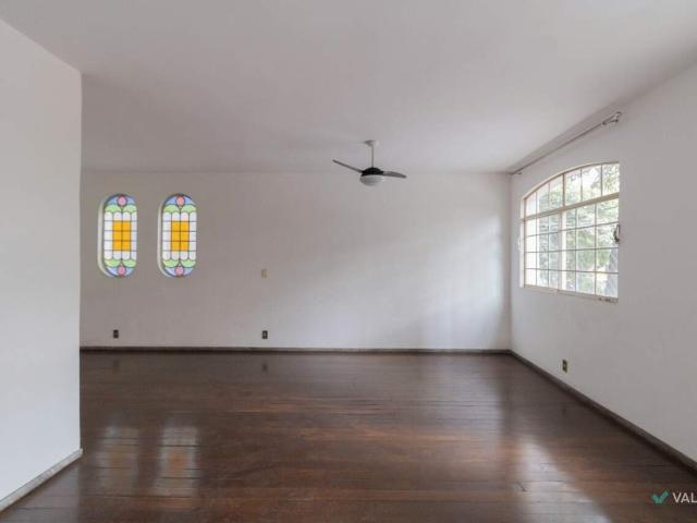 Apartamento 4 quartos para aluguel no Coração de Jesus