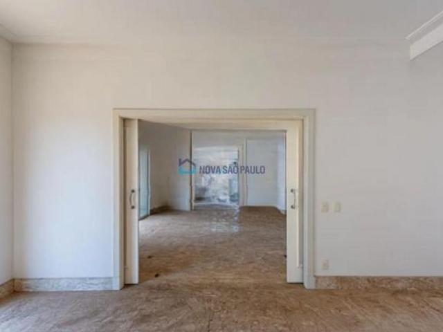 Apartamento 515,31 m² 4 dormitórios 4 suítes 5 vagas Panamby Morumbi