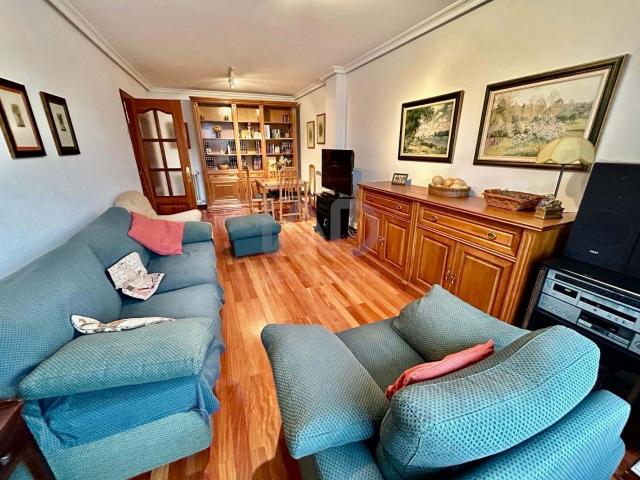 Apartamento 5 dormitorios 138 m2