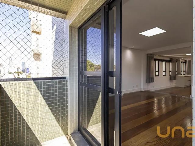 Apartamento 5 Quartos Mercês 208m²