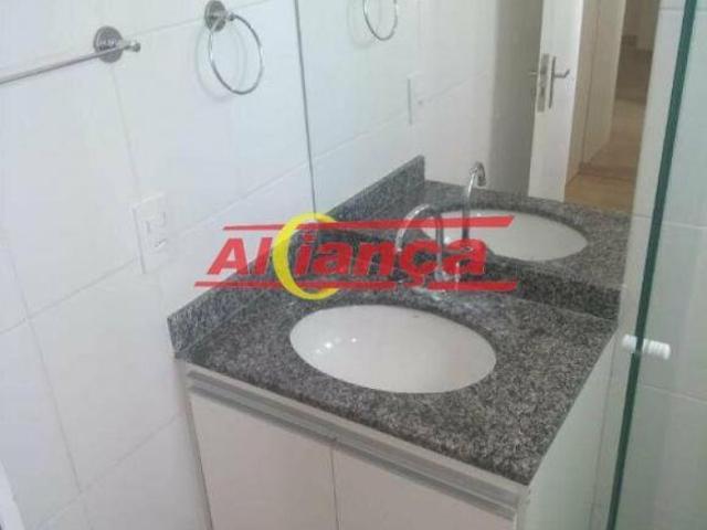APARTAMENTO 60 M² VISTA LIVRE, 2 DORMS, SENDO 1 SUÍTE E 2 VAGAS NO CONDOMINIO RESIDENCE