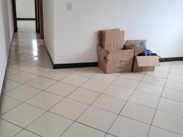 APARTAMENTO 60m² R$ 2.400,00