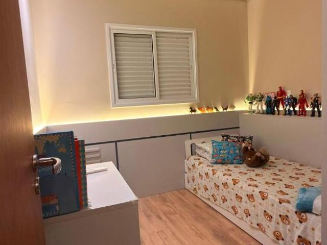 Apartamento de 77 m² | 3 dormitórios | 1 suíte | 2 vagas cobertas