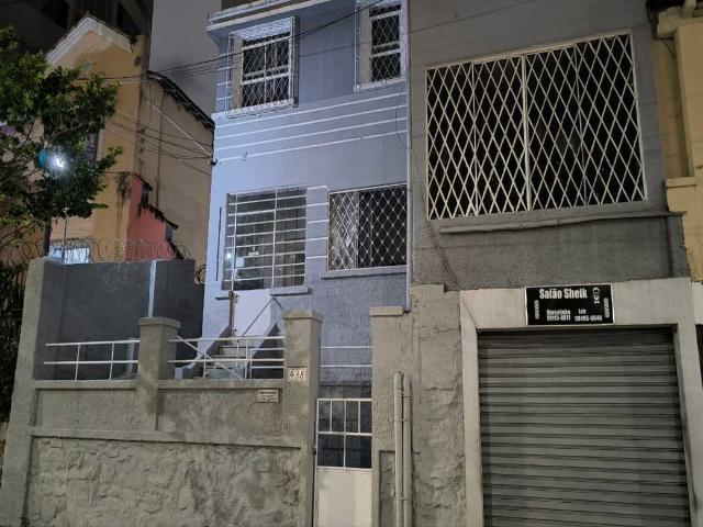 APARTAMENTO 80m² R$ 3.300,00