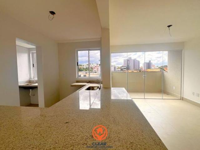 Apartamento 82 m² no Padre Eustáquio BH | 3 Quartos | 1 Suíte | 2 Vagas | Varanda | Elevador