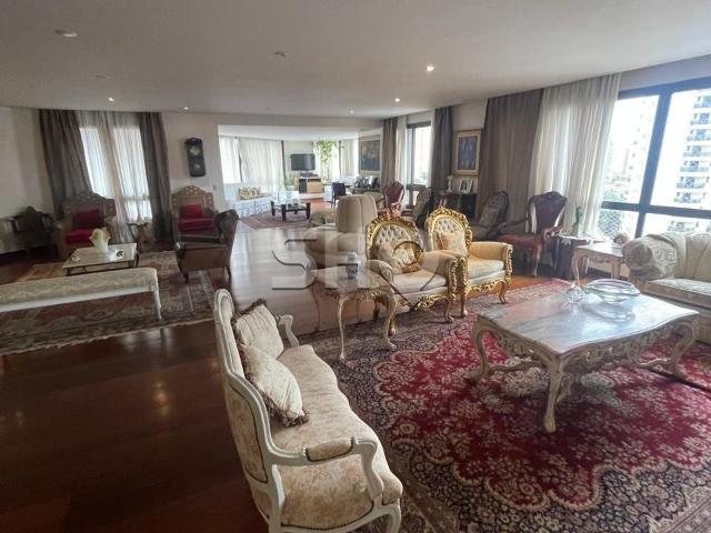 Apartamento 03 Dormitorios 380 m² para Locação na Rua Pedro Doll Santana São Paulo