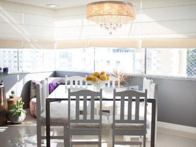 APARTAMENTO 03 DORMITÓRIOS COM SUÍTE E 1 VAGA COBERTA NO BAIRRO MAR