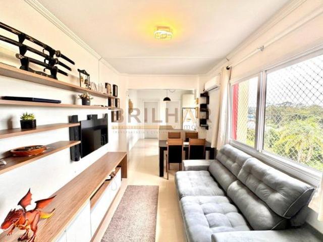 Apartamento 03 dormitórios comprar bairro Sagrada Familia
