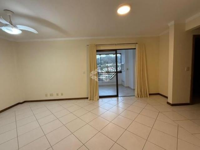 Apartamento 03 dormitórios no Centro