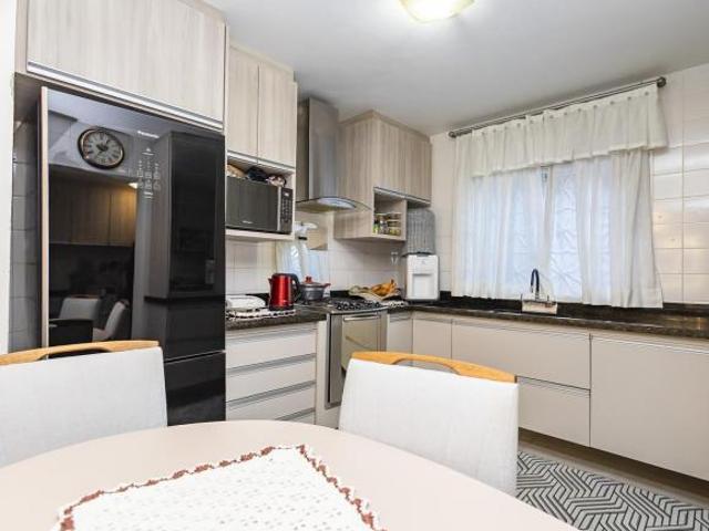 Apartamento 03 quartos no Tingui