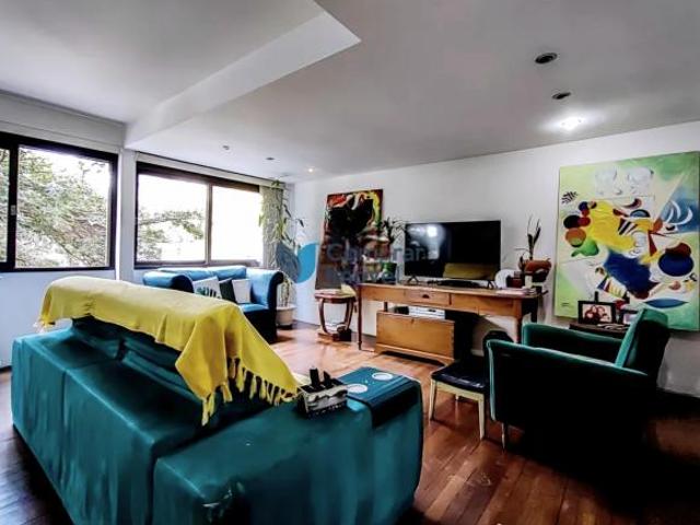 Apartamento 03 quartos com suíte e vaga no Bairro Auxiliadora