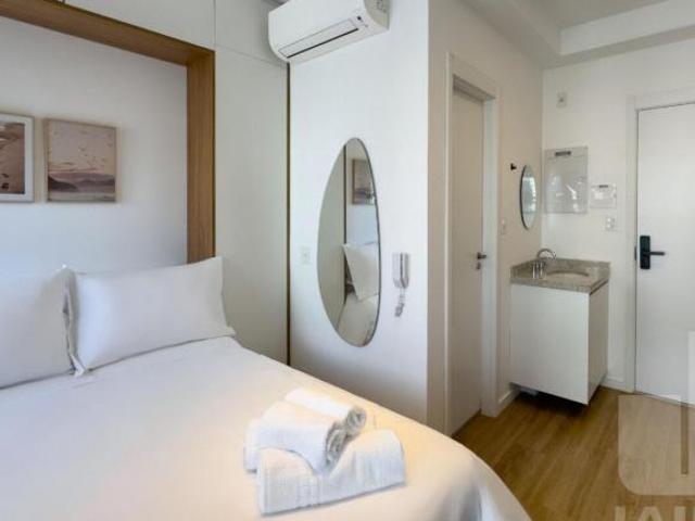 Apartamento 01 dormitório em Vila Madalena