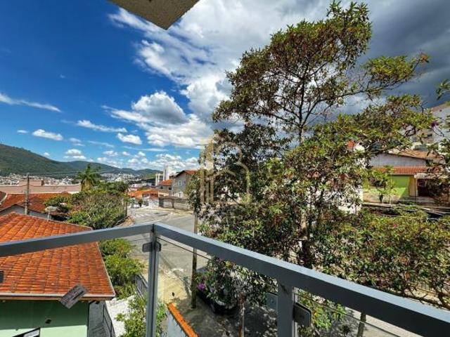 Apartamento 02 Dorm. em Jardim Country Club Poços de Caldas
