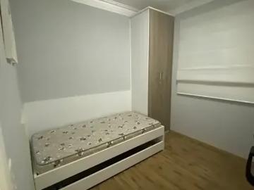 Apartamento 02 dormitórios mobiliado em Alphaville andar alto
