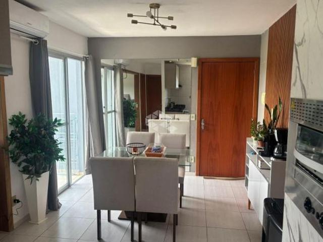 APARTAMENTO 02 DORMITÓRIOS COM SACADA