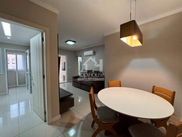 APARTAMENTO 02 DORMITÓRIOS NO CENTRO