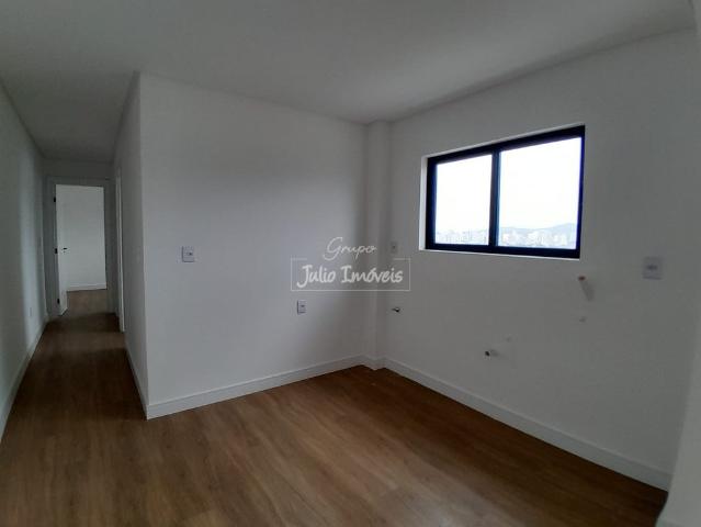 Apartamento 02 Dormitórios Santa Terezinha