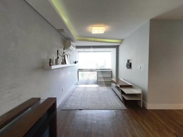 Apartamento 02 dormitórios, sendo 01 suíte com closet, centro