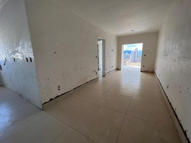 Apartamento 02 quartos na Guilhermina Vista mar!