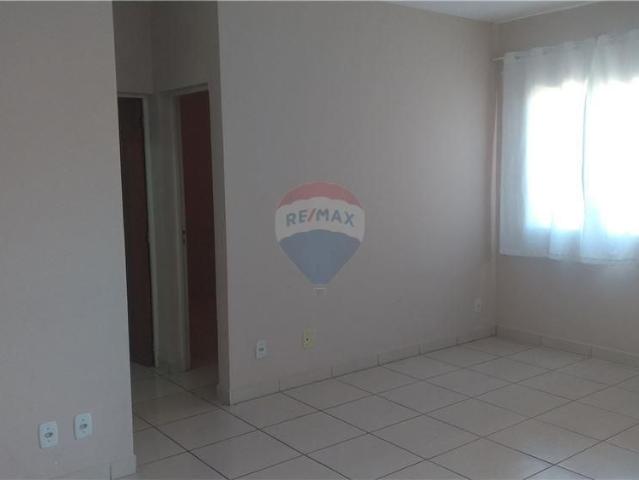 Apartamento 02 quartos, 01 vaga de garagem para locação, Cosmópolis/SP