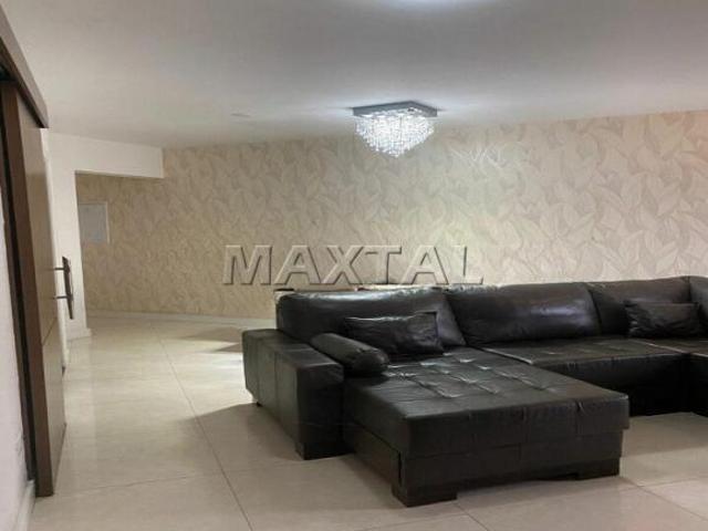 Apartamento, 100m², vende em Santana, com 2 suítes, 3 banheiros, 2 vagas e depósito. Lazer completo