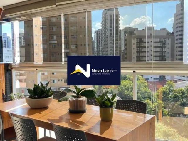 Apartamento 123m², 4 Quartos, Suíte, 3 Vagas e lazer no bairro Savassi