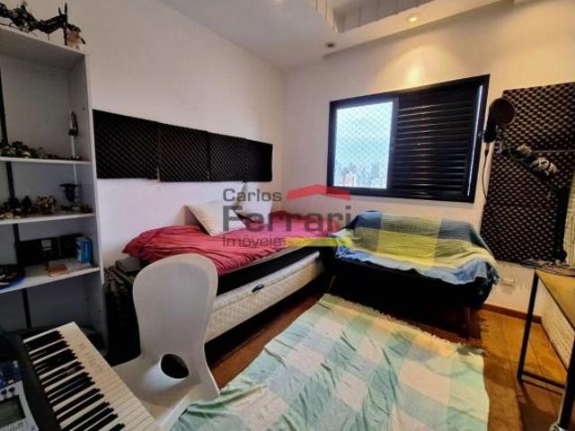 Apartamento 130m² Jardim São Paulo 3 dormitórios 2 vagas Varanda 600m do Metrô Jardim São Paulo
