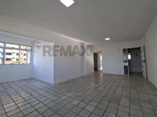 Apartamento 138m² em Candeias com Vista para o Mar