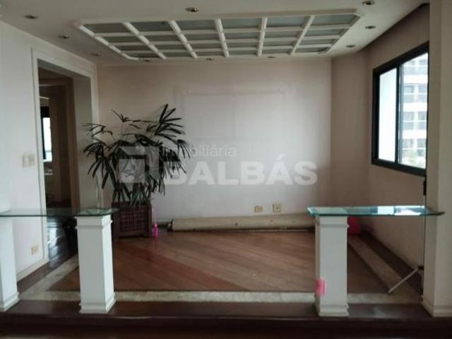 APARTAMENTO 160 M² ANÁLIA FRANCO