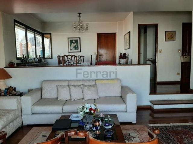 Apartamento 170m² Alto Padrão 03 Dormitórios, 03 Suites, 03 Vagas Aclimação