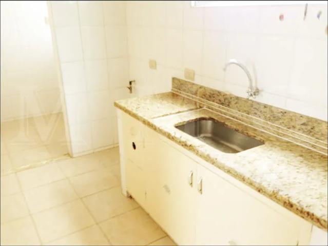 Apartamento 198 m2, 3 dormitórios, 1 suíte, 1 vaga de garagem, a 300 metros do metrô paraíso